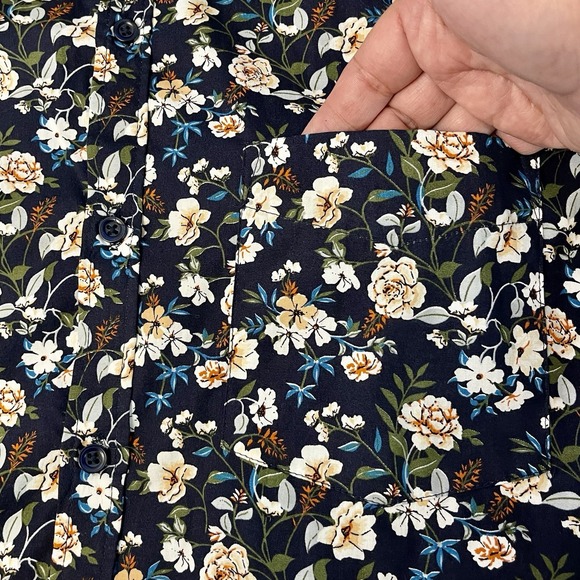 Monument NWOT Men Sz L Short Sleeve Navy Botanical Print Spring Summer Vacation - Picture 5 of 7